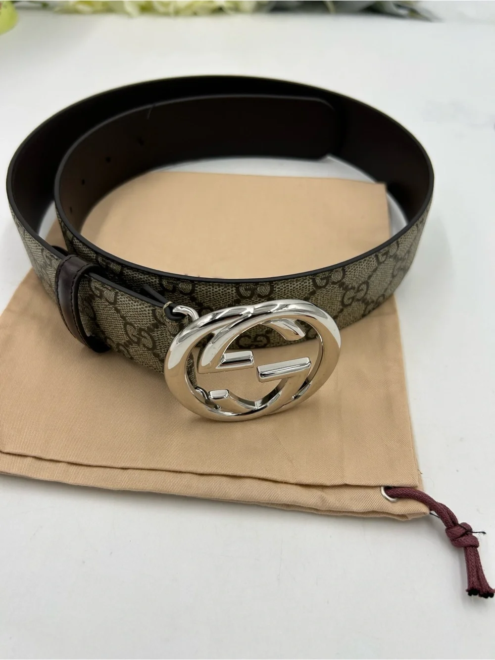 Men's Gucci GG Supreme belt interlocking G buckle size 80/32 inches made Italy